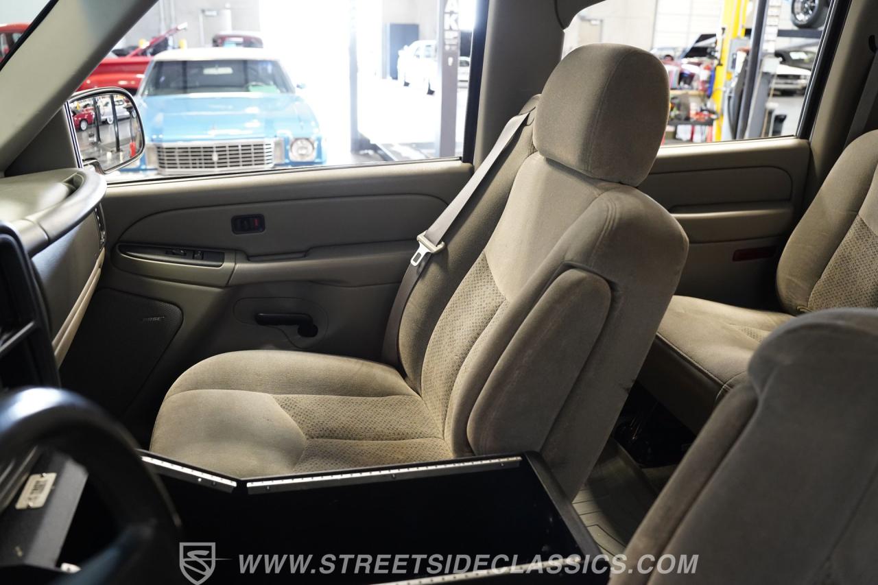 2004 Chevrolet 8.1 Suburban