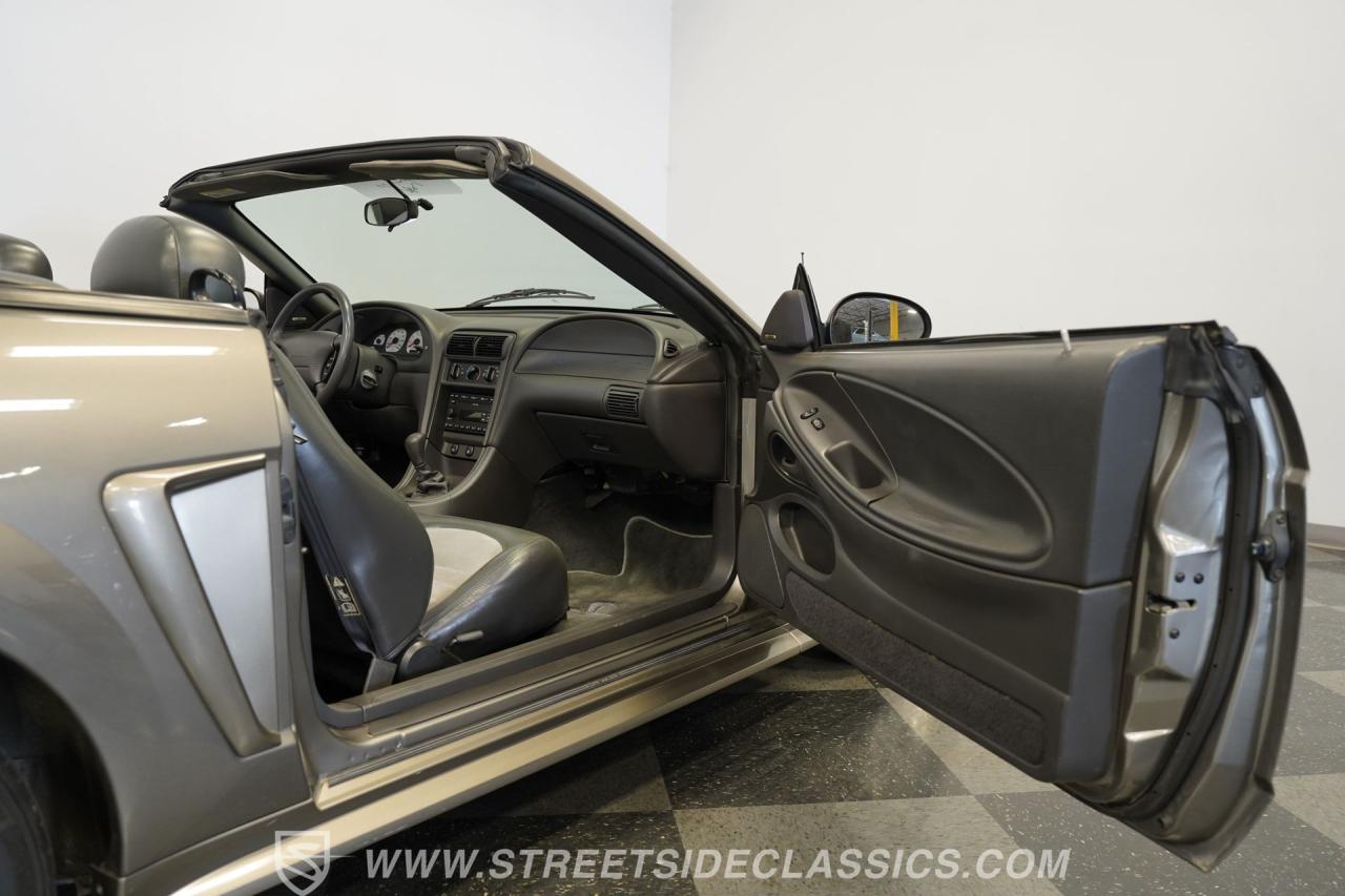 2001 Ford Mustang Cobra SVT Convertible