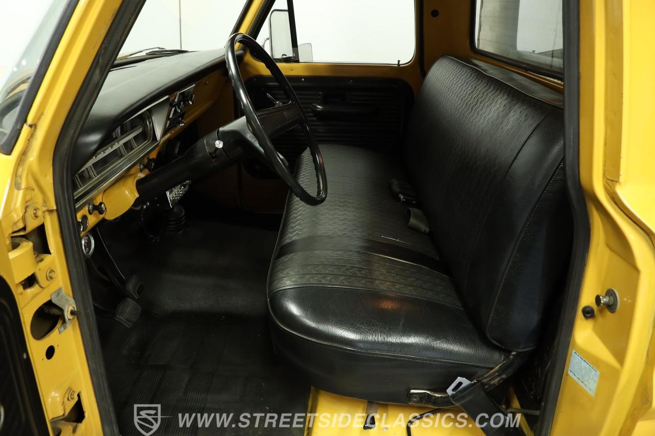 1972 Ford F-250 Camper Special