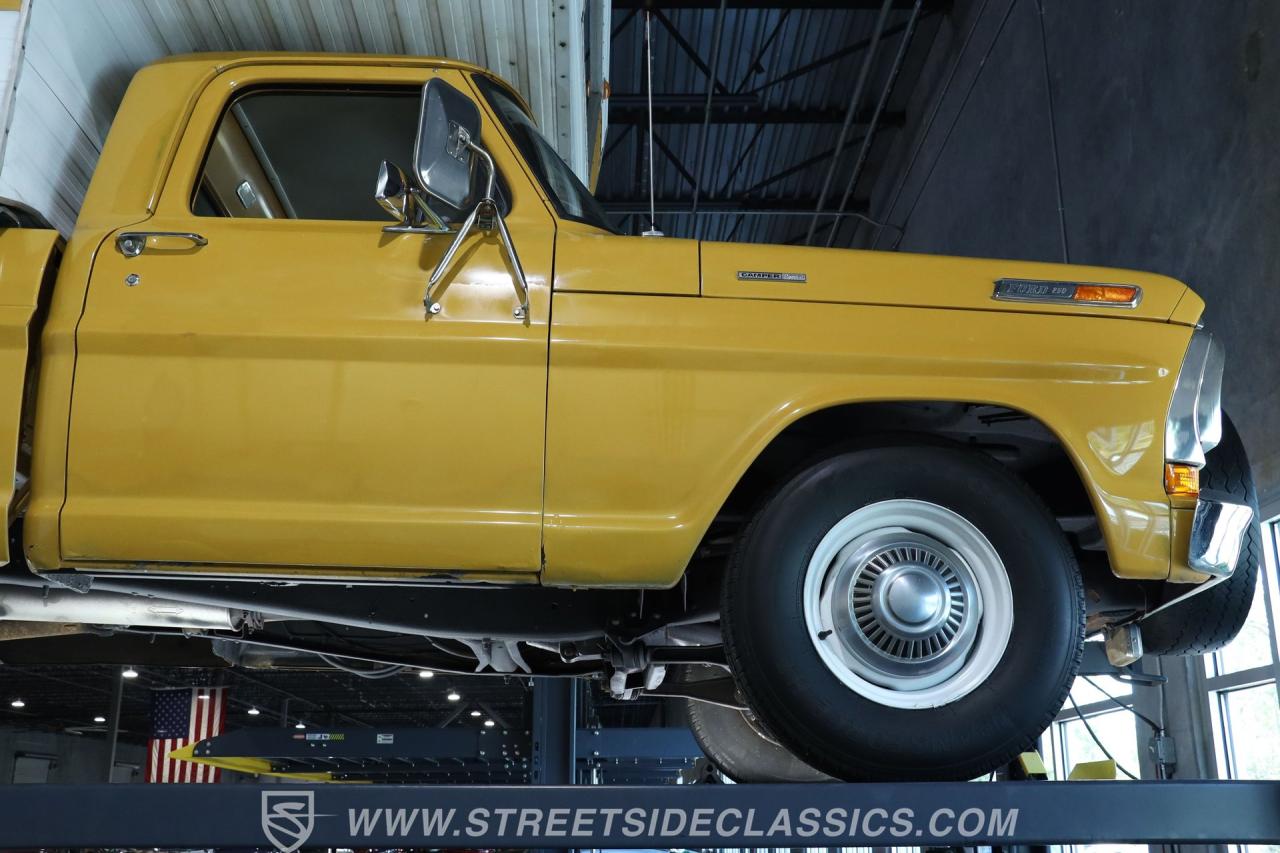 1972 Ford F-250 Camper Special