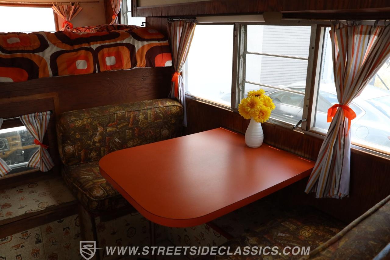 1972 Ford F-250 Camper Special