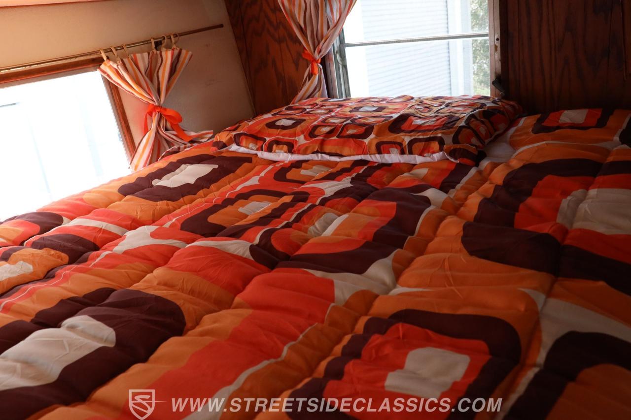 1972 Ford F-250 Camper Special