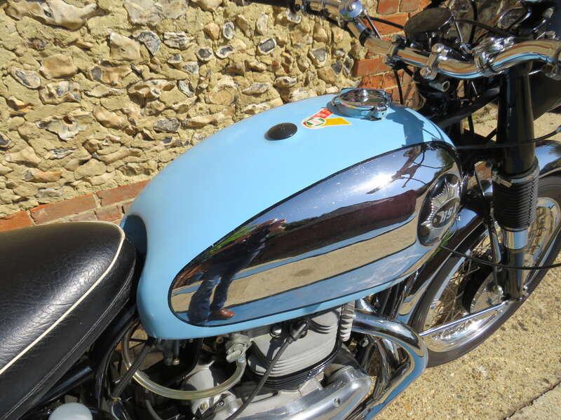 1963 BSA A10 ROCKET GOLD STAR REPLICA