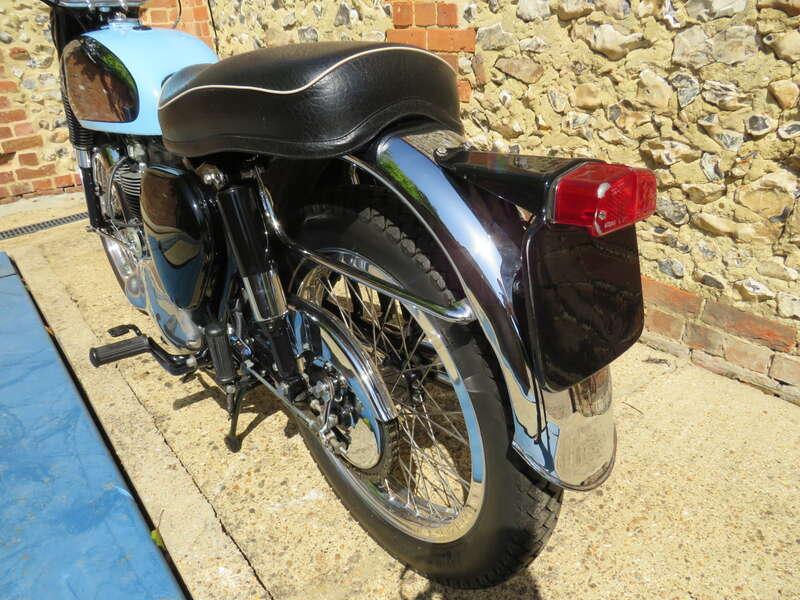 1963 BSA A10 ROCKET GOLD STAR REPLICA