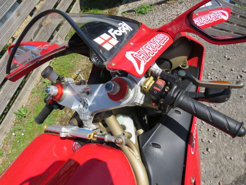 2000 Ducati 916 CARL FOGARTY REPLICA