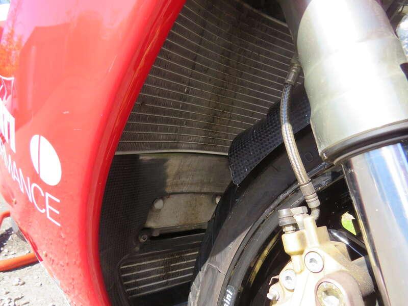 2000 Ducati 916 CARL FOGARTY REPLICA