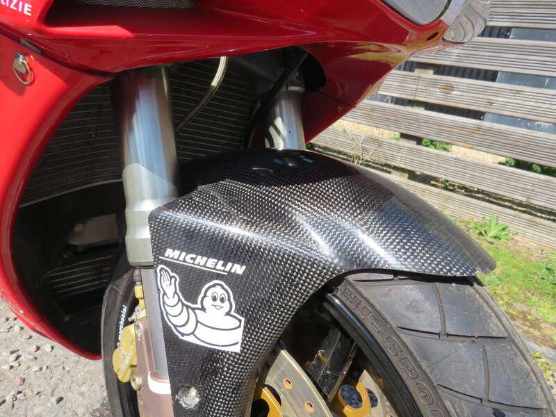 2000 Ducati 916 CARL FOGARTY REPLICA