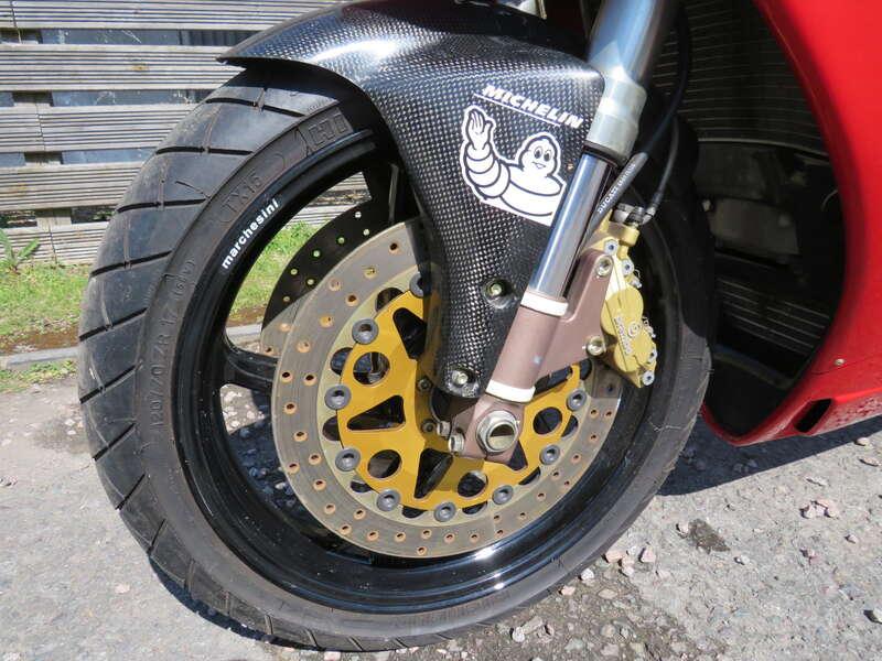 2000 Ducati 916 CARL FOGARTY REPLICA