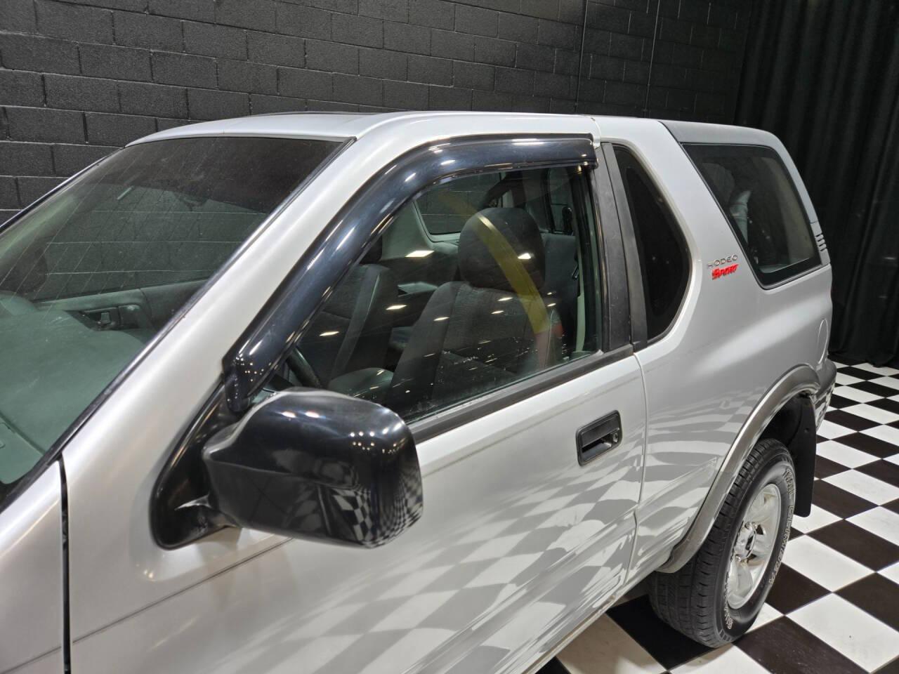 2002 Isuzu Rodeo Sport