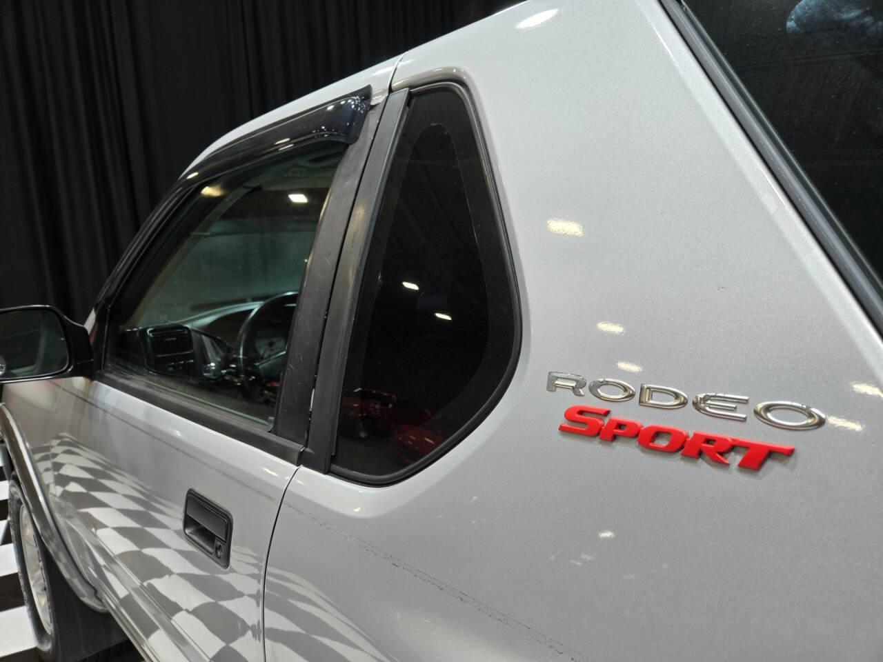 2002 Isuzu Rodeo Sport