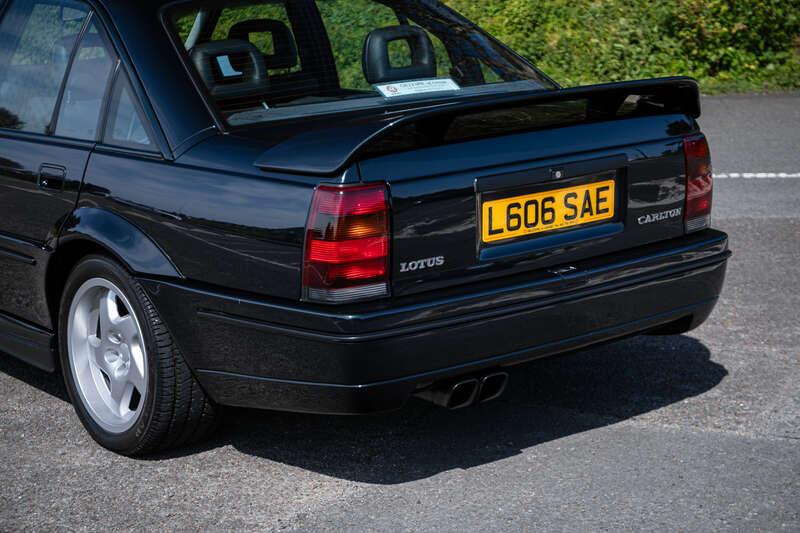 1993 Vauxhall LOTUS CARLTON
