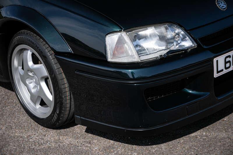 1993 Vauxhall LOTUS CARLTON