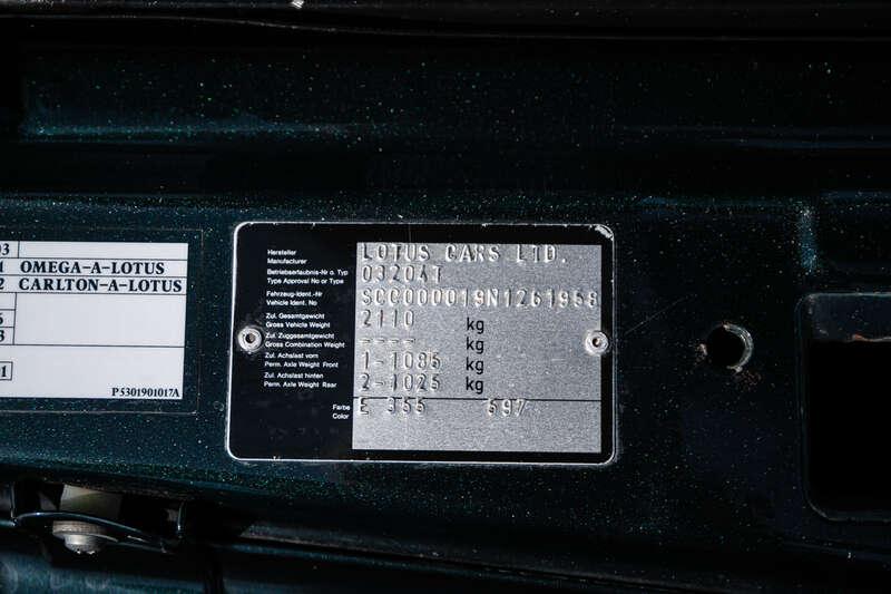 1993 Vauxhall LOTUS CARLTON