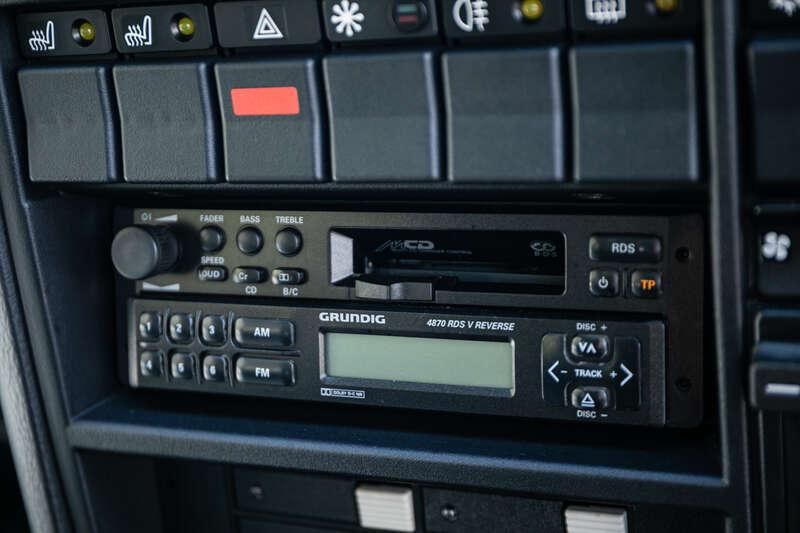 1993 Vauxhall LOTUS CARLTON