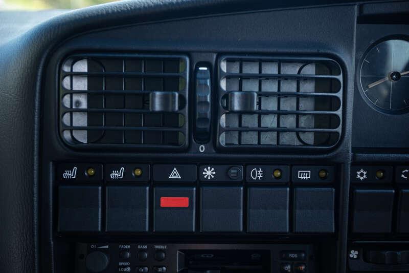 1993 Vauxhall LOTUS CARLTON