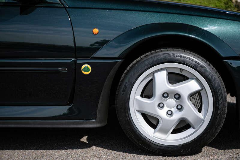 1993 Vauxhall LOTUS CARLTON
