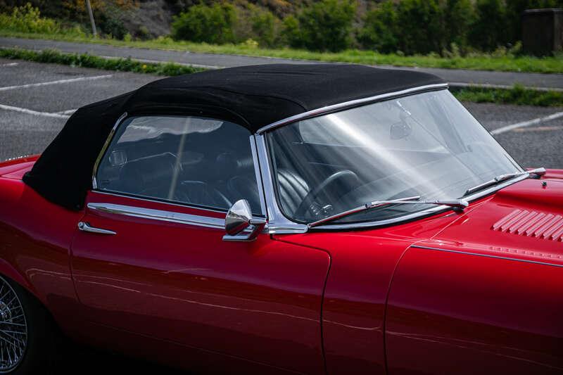 1974 Jaguar E-TYPE SERIES 3 ROADSTER