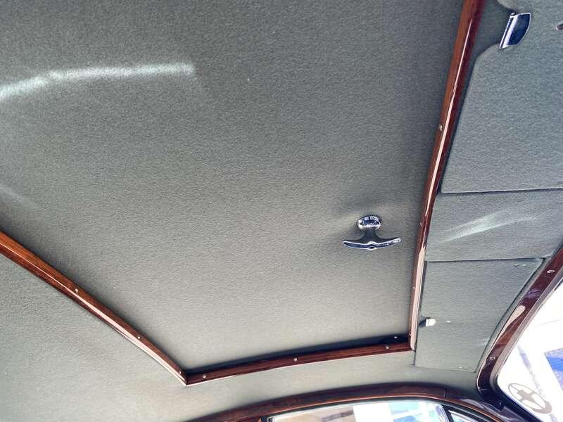 1960 Jaguar MK IX 3.8 LITRE