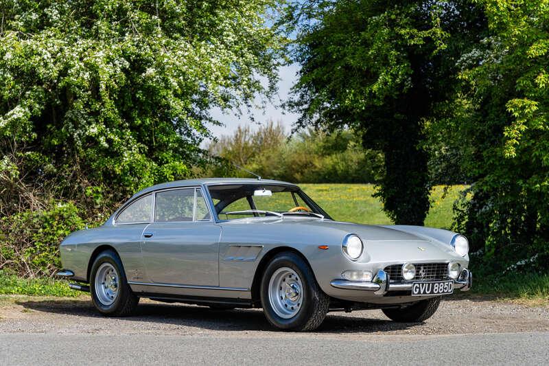 1966 Ferrari 330 GT 2+2 SERIES 2 COUP&Eacute;