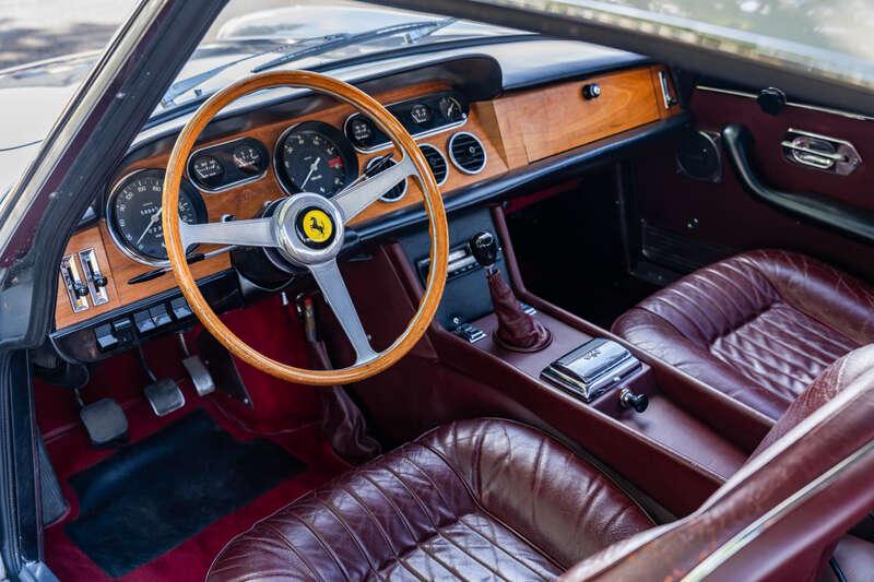 1966 Ferrari 330 GT 2+2 SERIES 2 COUP&Eacute;