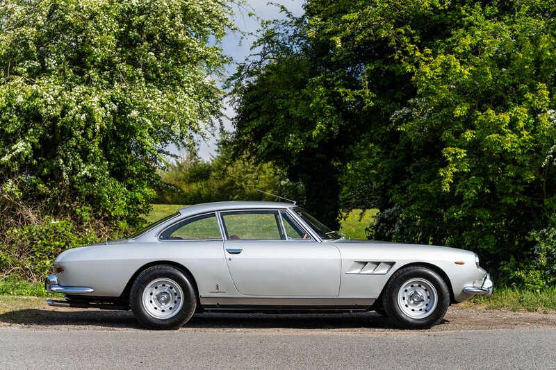 1966 Ferrari 330 GT 2+2 SERIES 2 COUP&Eacute;