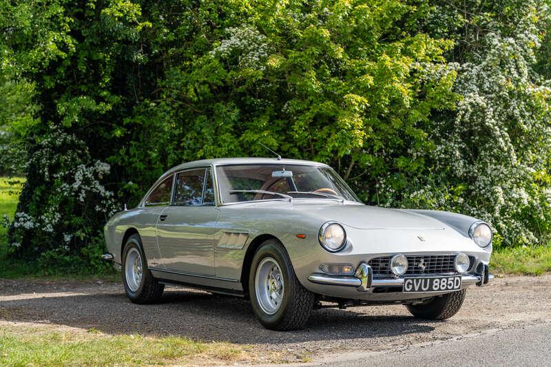 1966 Ferrari 330 GT 2+2 SERIES 2 COUP&Eacute;