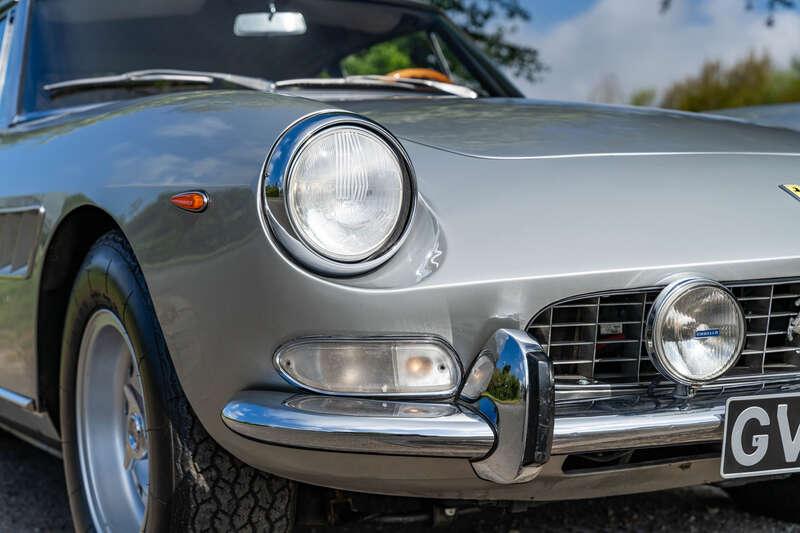 1966 Ferrari 330 GT 2+2 SERIES 2 COUP&Eacute;