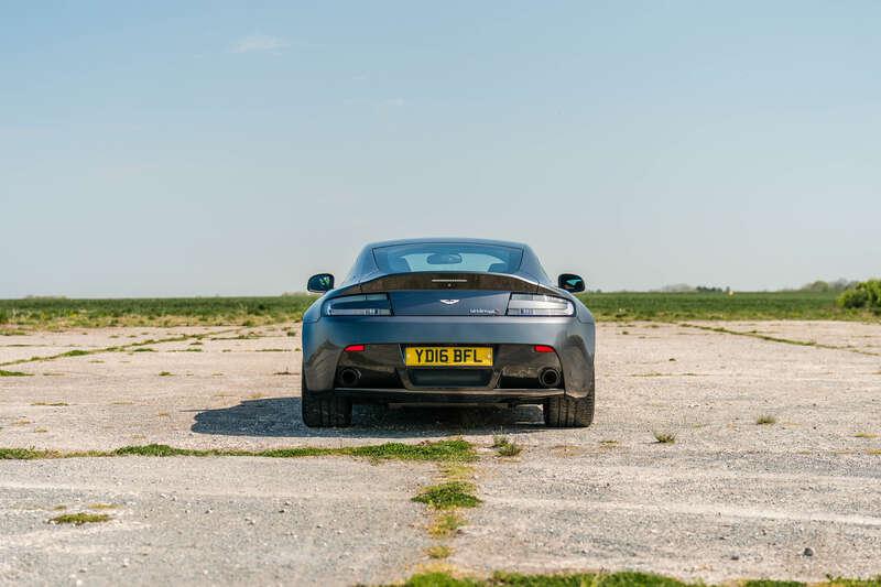 2016 Aston Martin VANTAGE S
