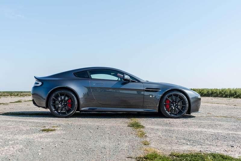 2016 Aston Martin VANTAGE S