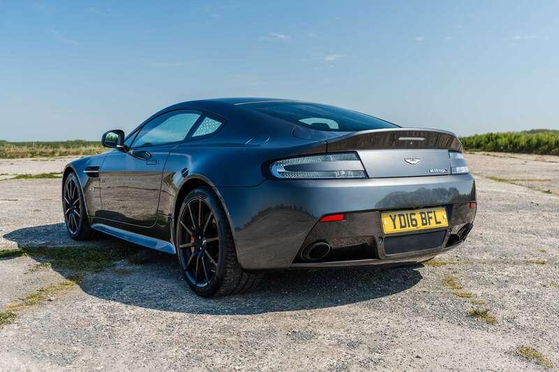 2016 Aston Martin VANTAGE S