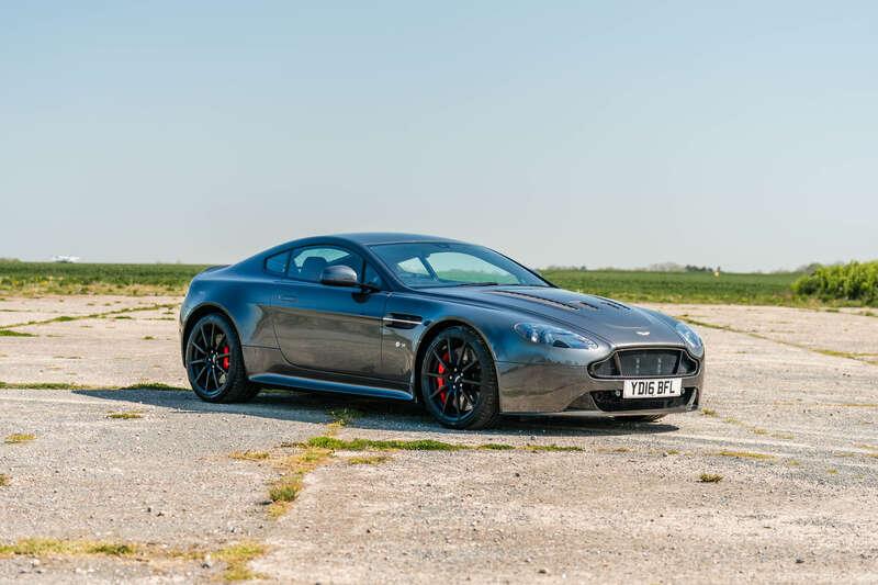 2016 Aston Martin VANTAGE S