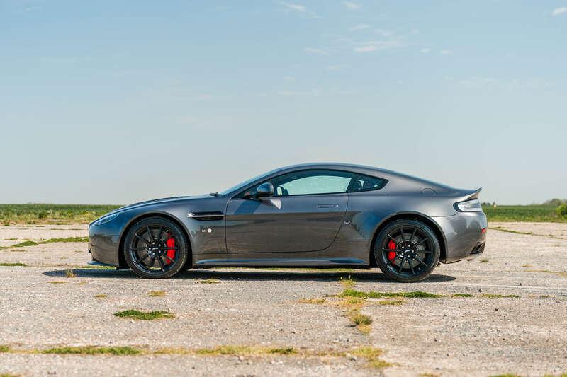 2016 Aston Martin VANTAGE S