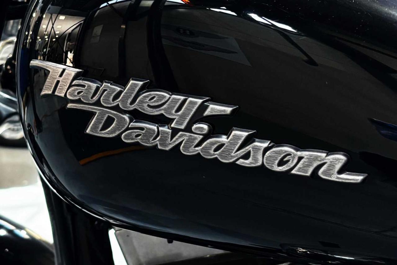 2005 Harley Davidson Davidson FXDBI Dyna Street Bob