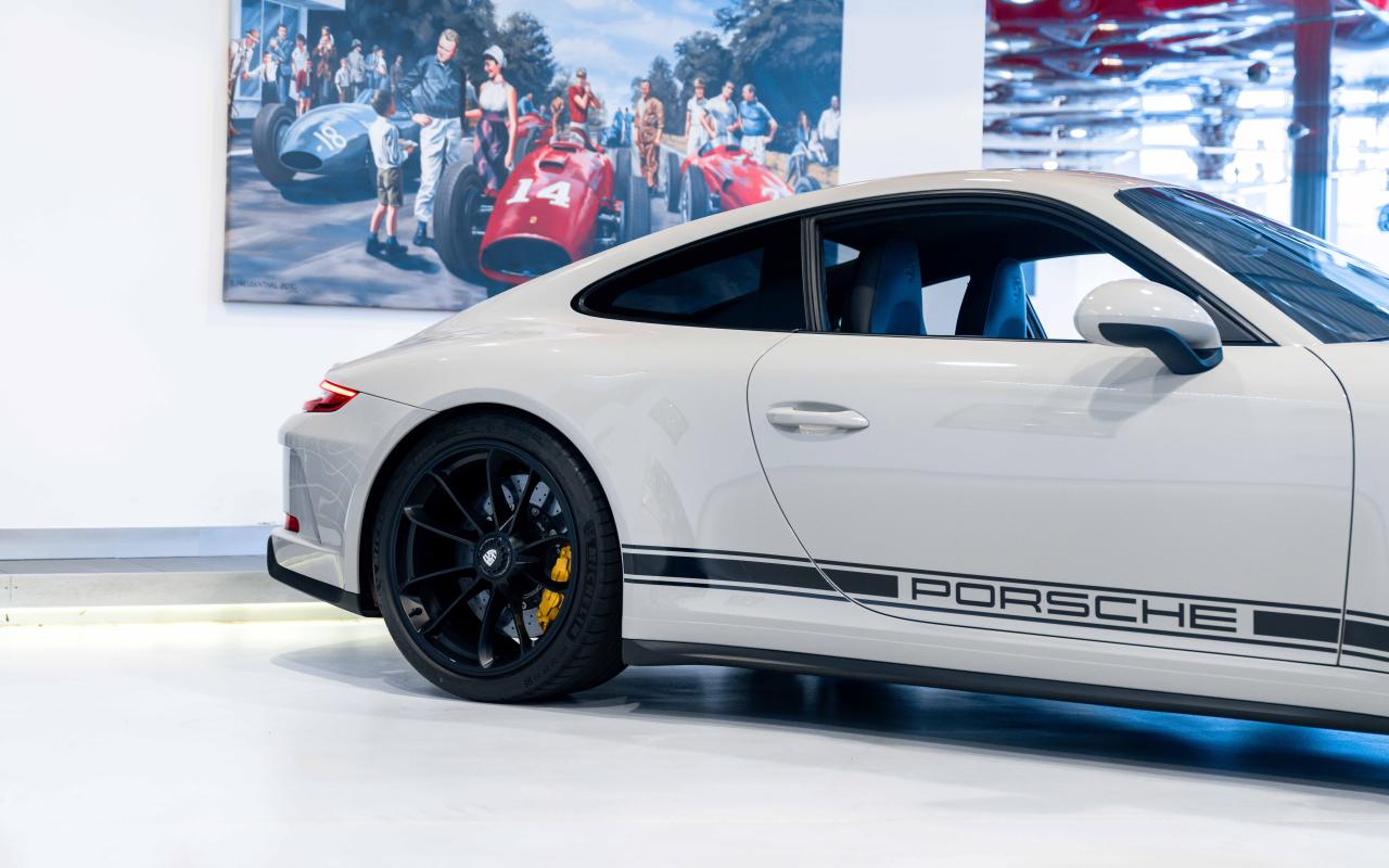 2018 Porsche 911 991.2 GT3 Touring