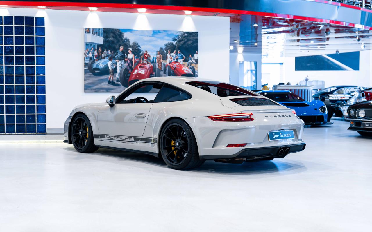 2018 Porsche 911 991.2 GT3 Touring