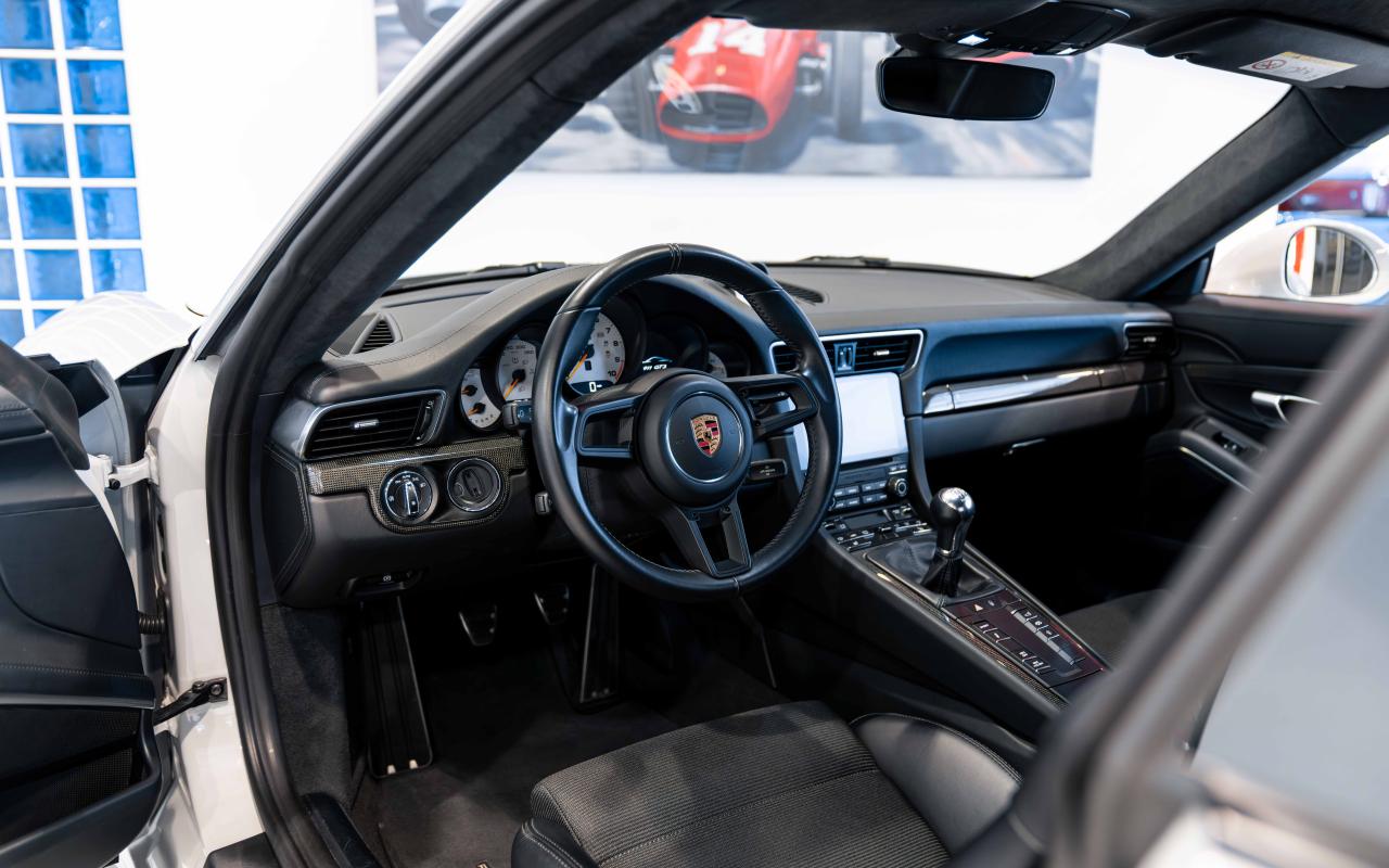 2018 Porsche 911 991.2 GT3 Touring