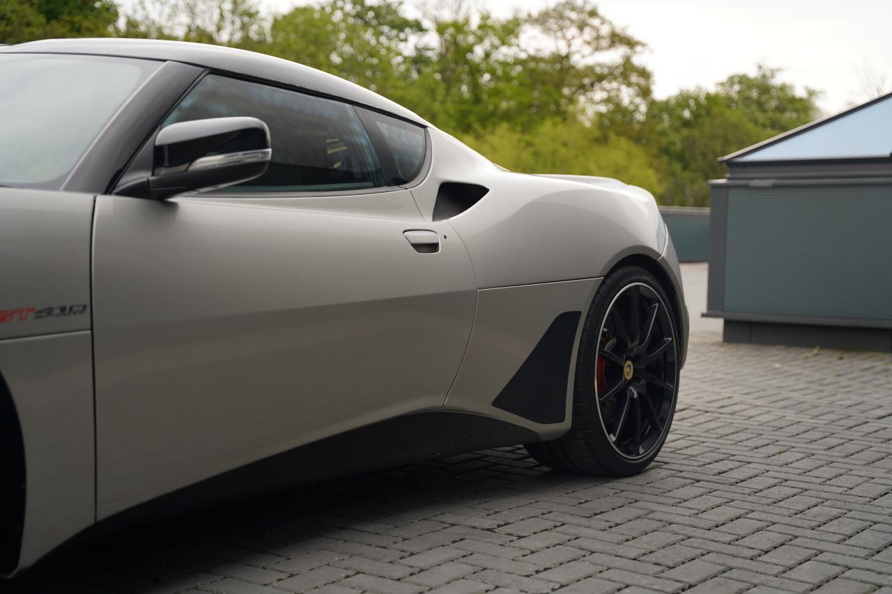 2019 Lotus Evora 