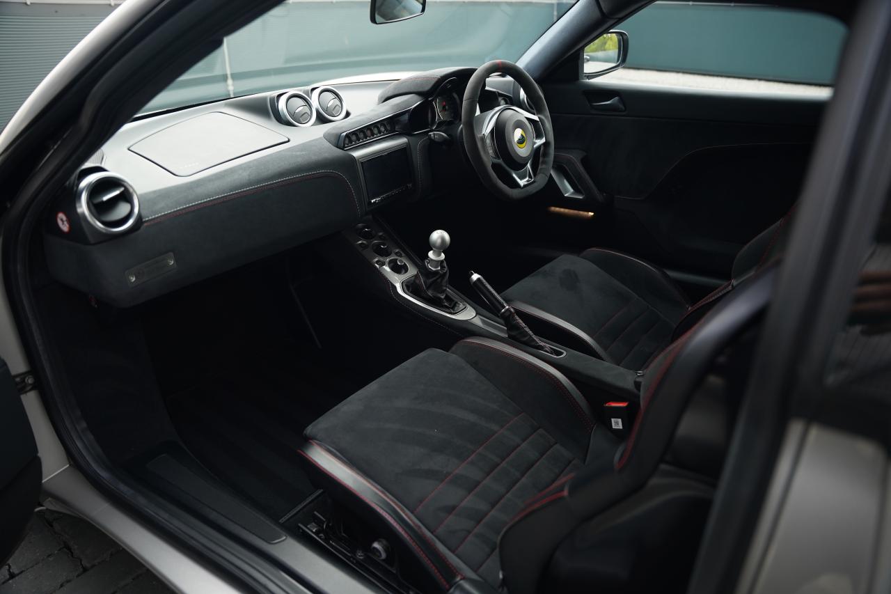 2019 Lotus Evora 