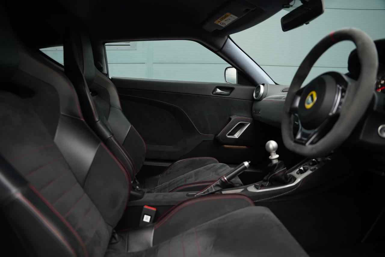 2019 Lotus Evora 
