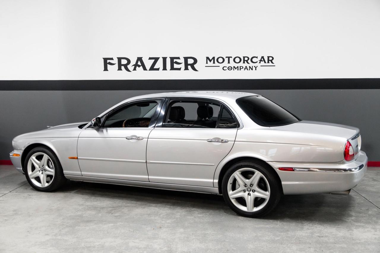 2005 Jaguar XJ SUPER V8