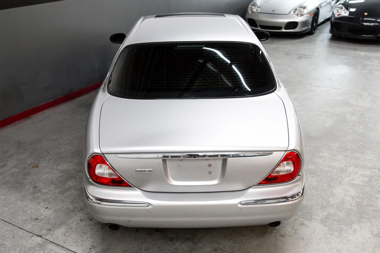 2005 Jaguar XJ SUPER V8