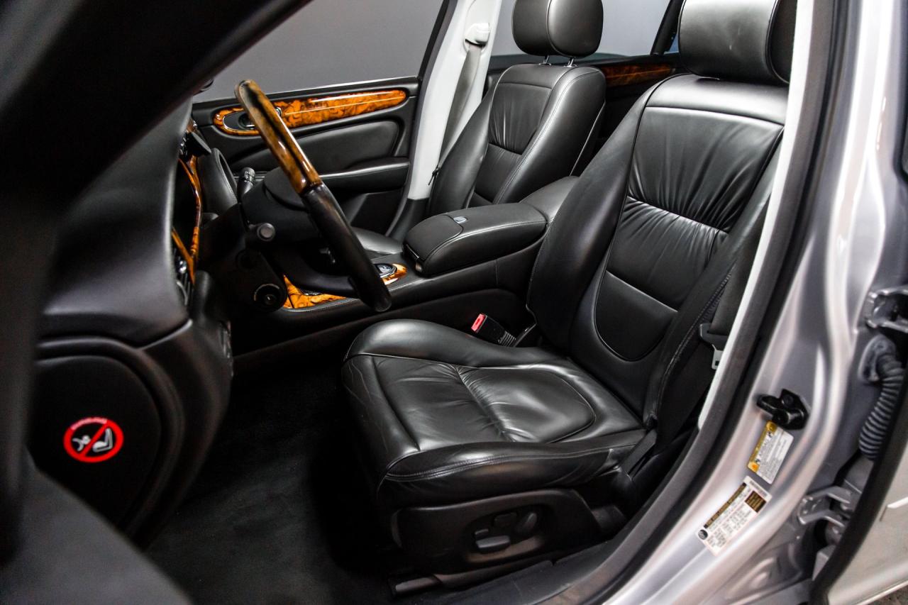 2005 Jaguar XJ SUPER V8