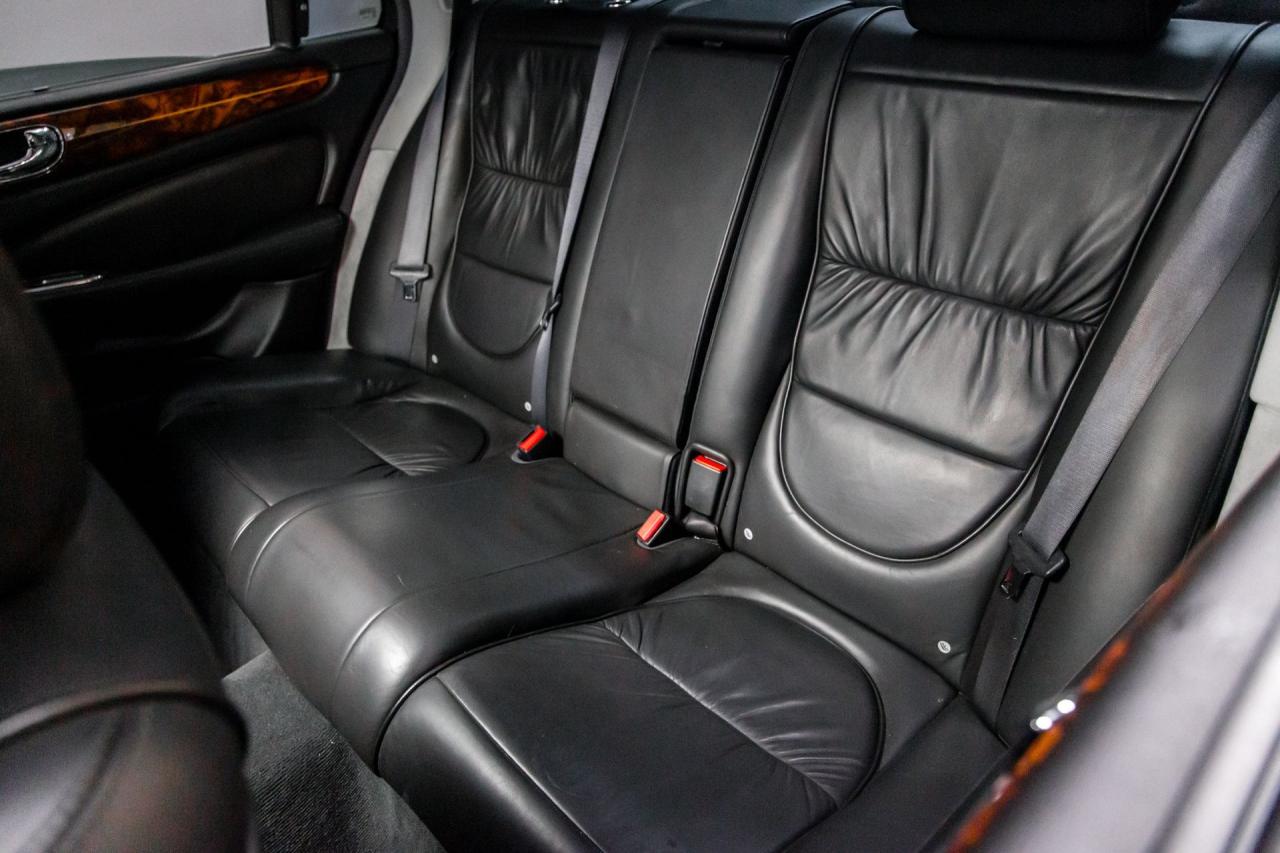 2005 Jaguar XJ SUPER V8