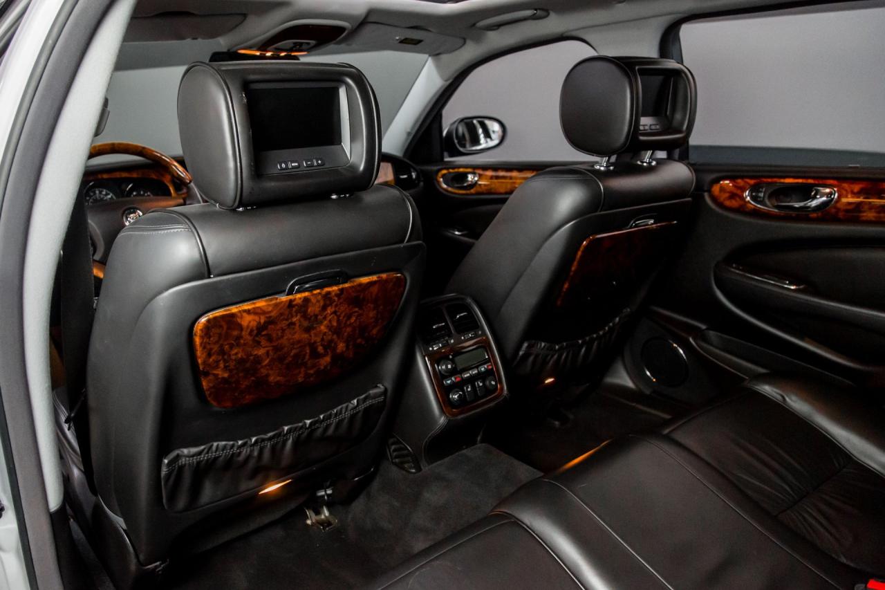 2005 Jaguar XJ SUPER V8