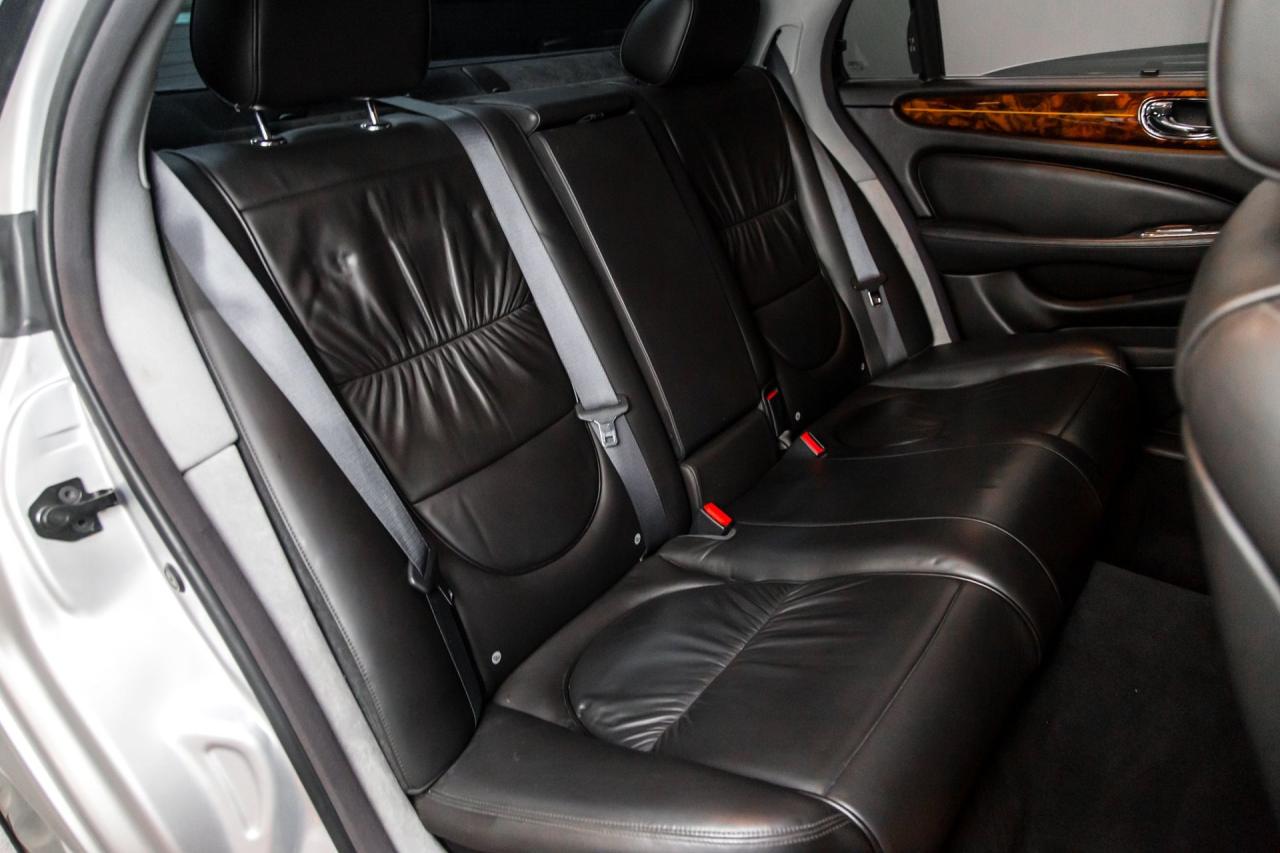 2005 Jaguar XJ SUPER V8