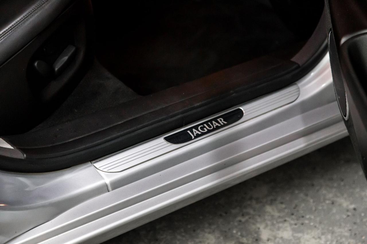 2005 Jaguar XJ SUPER V8