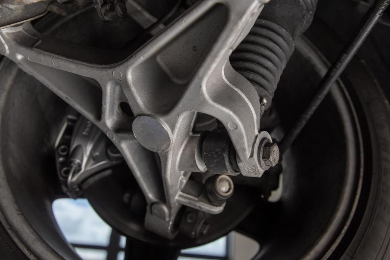 2005 Jaguar XJ SUPER V8