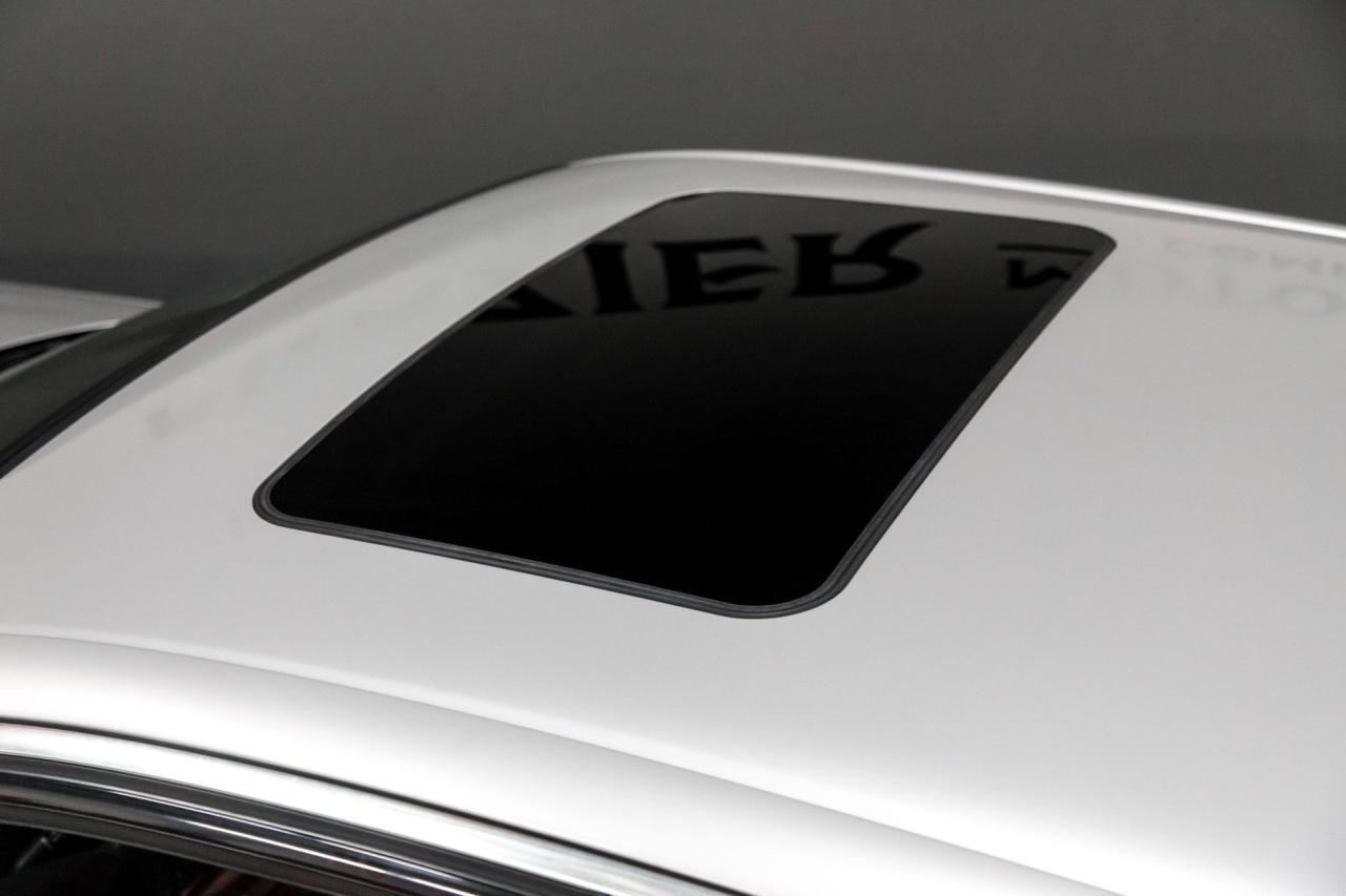 2005 Jaguar XJ SUPER V8