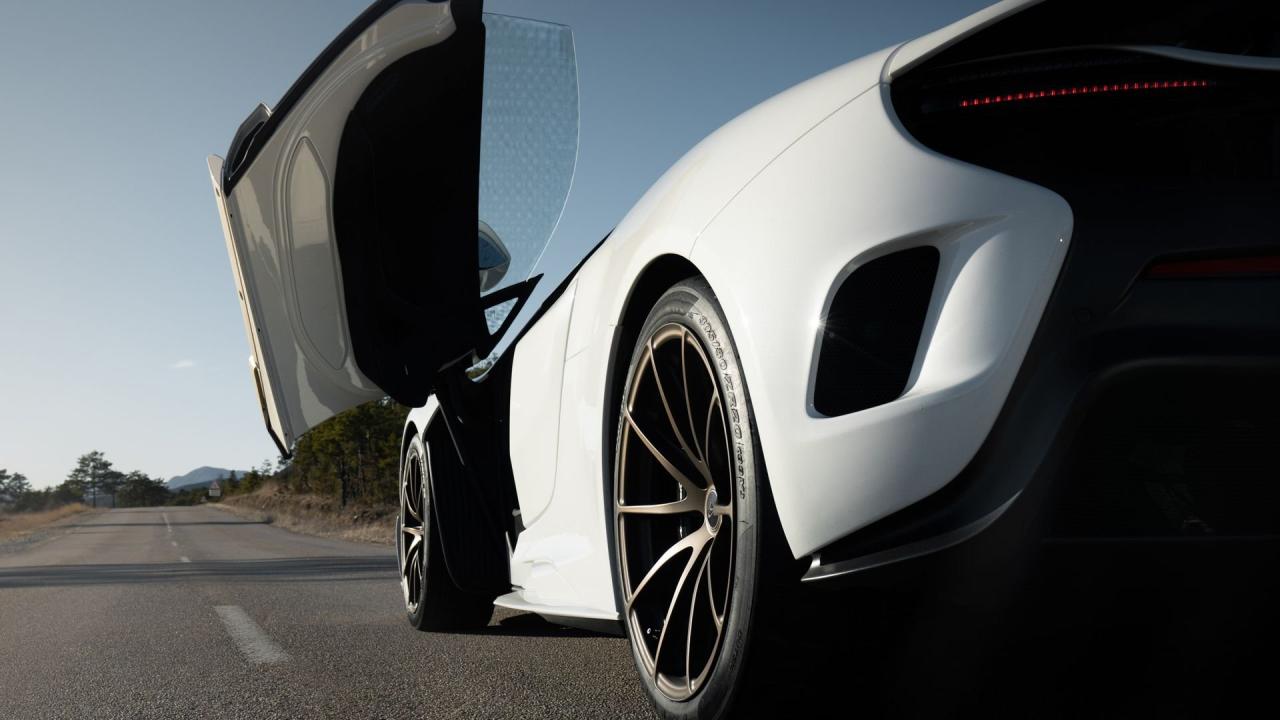 2016 Mclaren 675LT by MSO