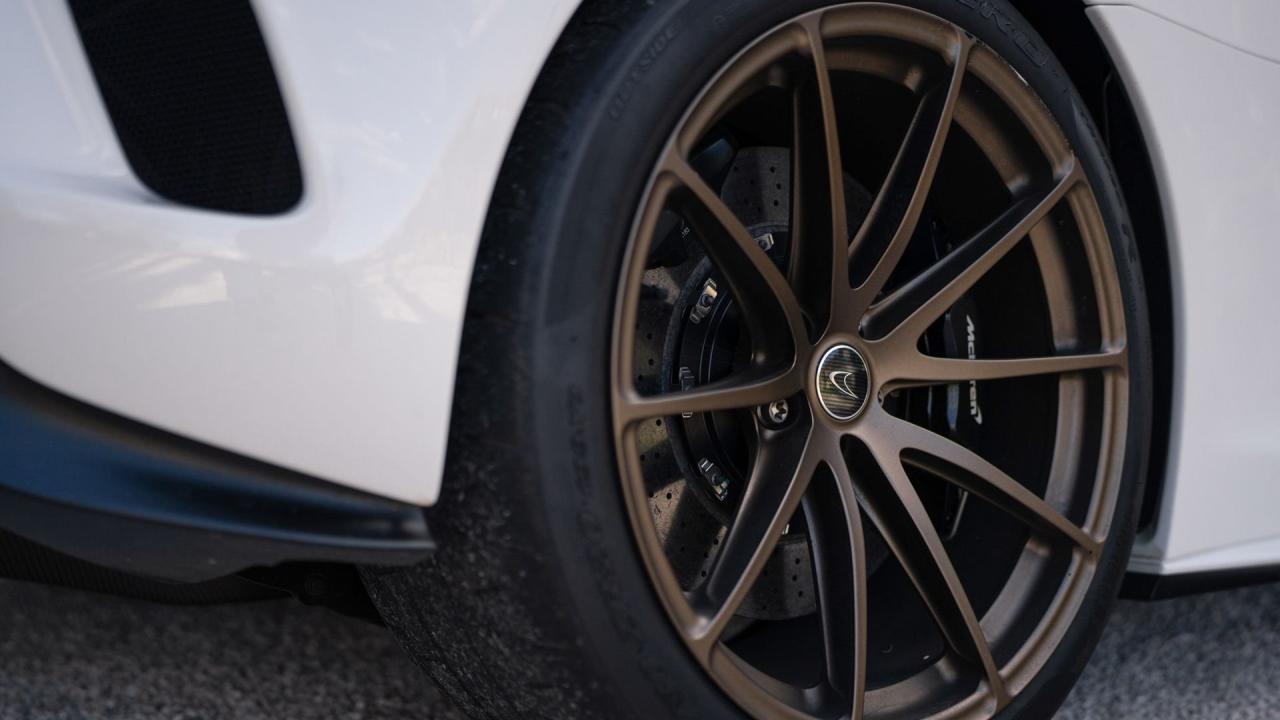 2016 Mclaren 675LT by MSO